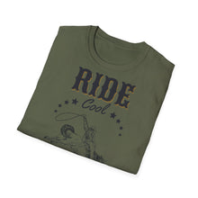 Charger l'image dans la galerie, T-shirt unisexe doux REAL LIFE COOLER KING