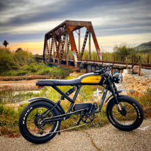 Carica l'immagine nel visualizzatore di Gallery, Cooler Kub 250S - Road Legal - Dual Removable Battery, 80 Mile Range
