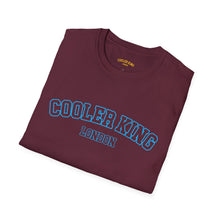 Laden Sie das Bild in den Galerie-Viewer, Cooler King Fighter Claret and Blue Unisex Softstyle T-Shirt - Casual Streetwear Tee