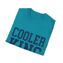 Laden Sie das Bild in den Galerie-Viewer, COOLER KING College Unisex Softstyle T-Shirt