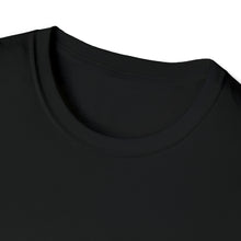 Cargar imagen en el visor de la galería, Cooler King - London - Unisex Softstyle T-Shirt
