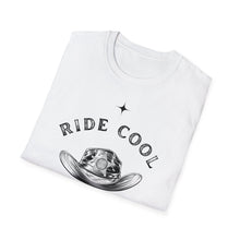 Charger l&#39;image dans la galerie, T-shirt unisexe doux YEAH COWBOY COOLER KING