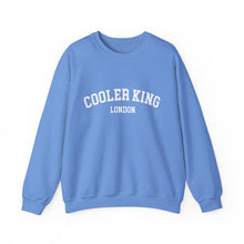 Cargar imagen en el visor de la galería, COOLER KING LONDON FIGHTER Unisex Heavy Blend™ Crewneck Sweatshirt