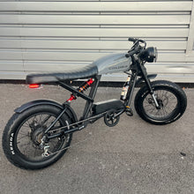 Load image into Gallery viewer, DISPLAY MODEL: Cooler Kub 250S - Road Legal